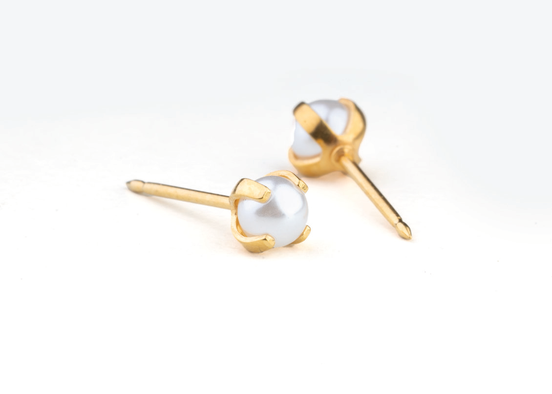 24KT gold-plated ear piercing stud, catalogue ref. 40C